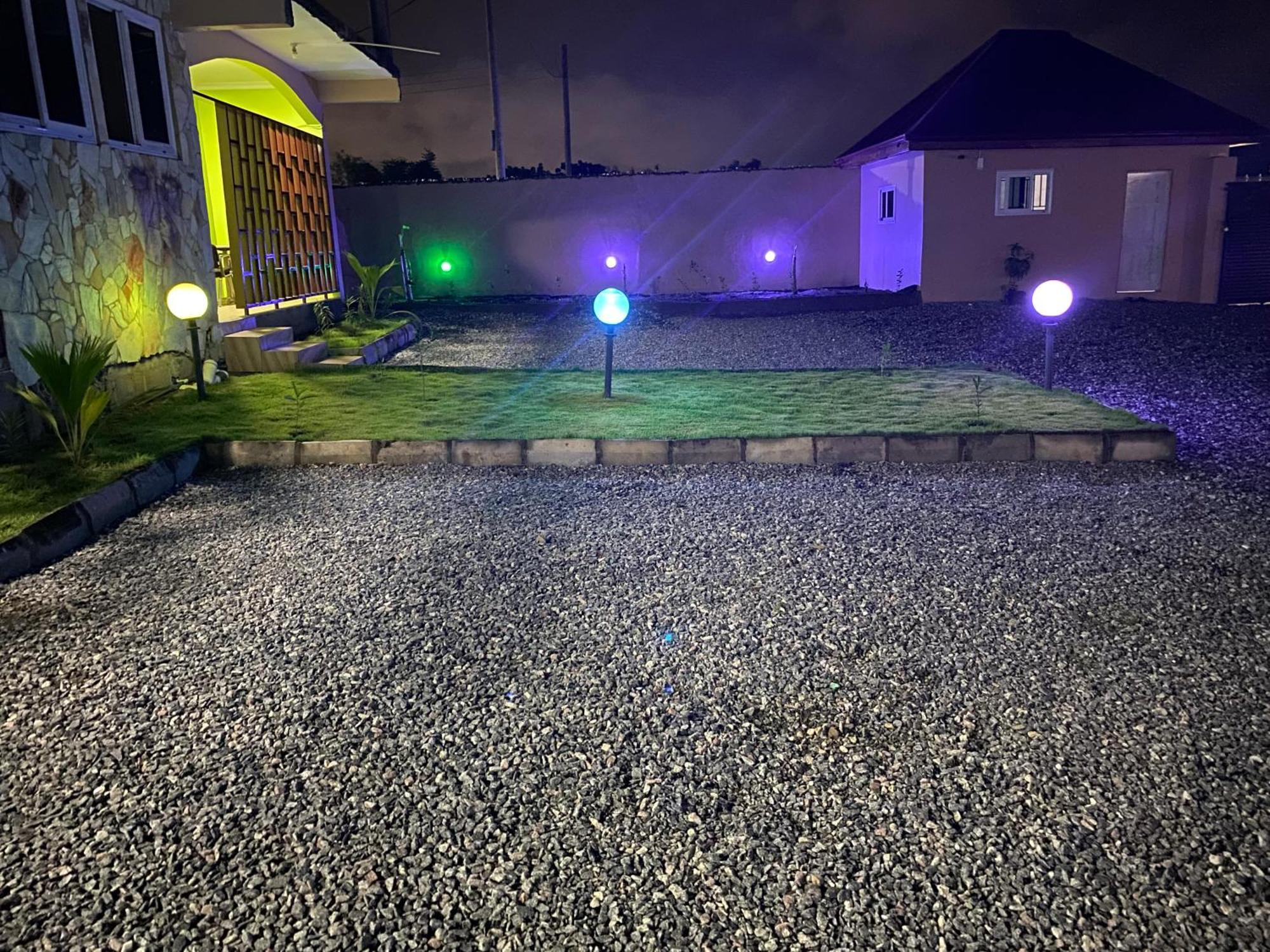 Oneworld Guesthouse & Events Centre Accra Kültér fotó